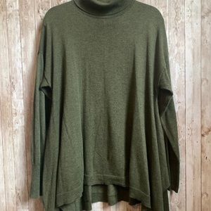🖤3 for $20🖤 Olive Green Turtleneck Sweater